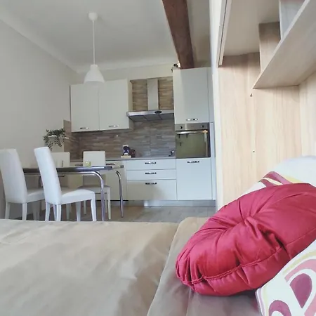 Apartment Conte *